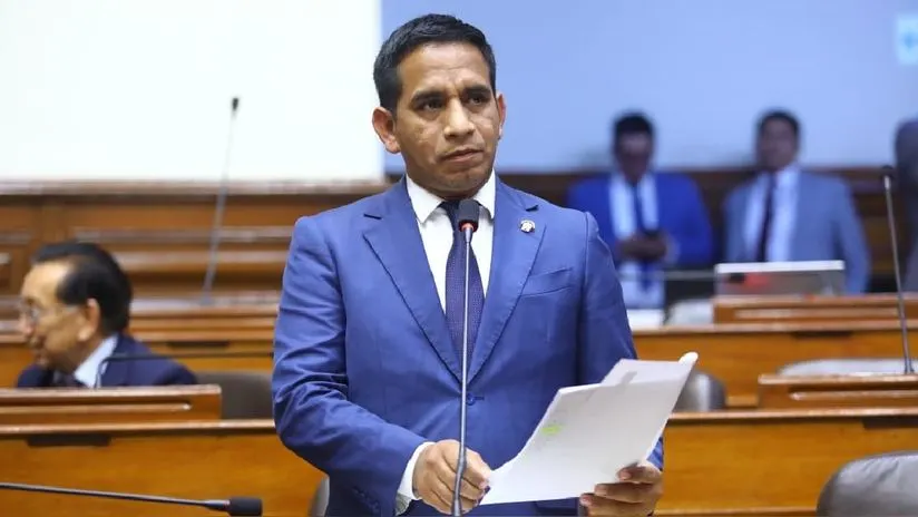  Elvis Vergara indica que la bancada de Acto Popular aún no decide si apoyará pleno extraordinario sobre la JNJ